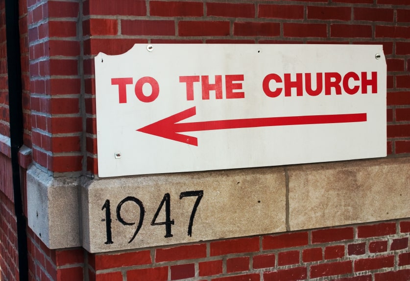 to-the-church-sign