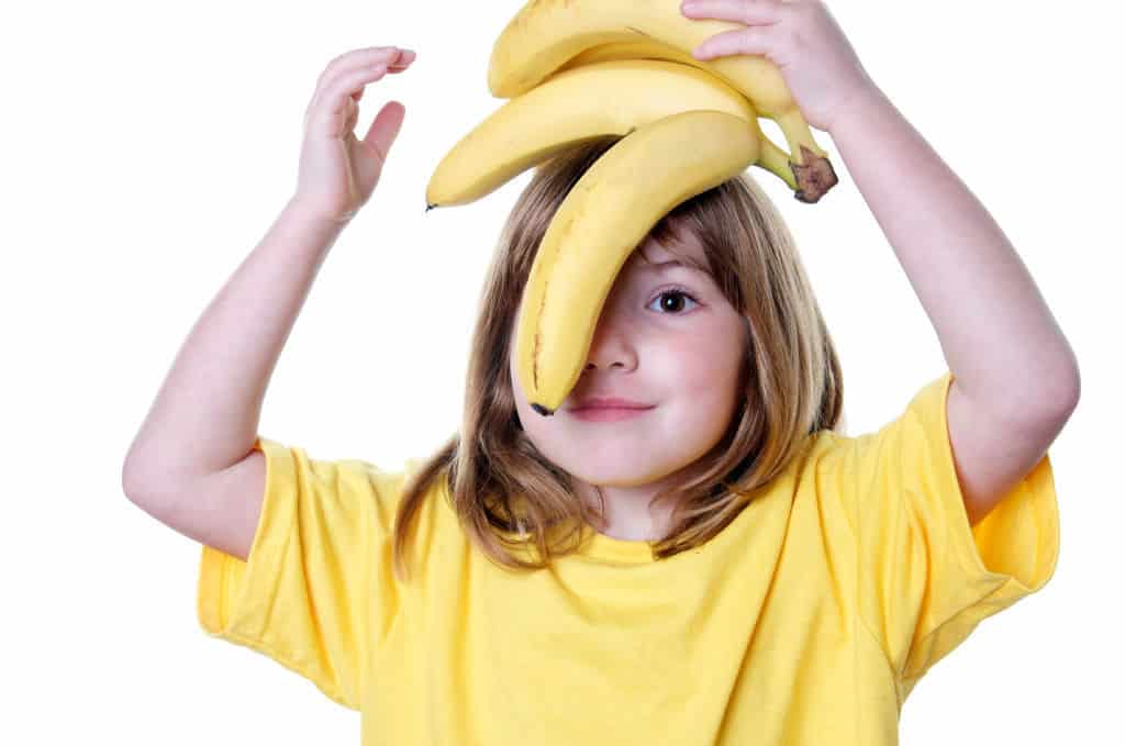 Giving Object Lesson with Bananas 